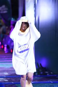 BIB: 3113
                            <button type="button" onclick="openModal(26221002)" class="btn btn-primary btn-sm float-right btn-popup" data-toggle="modal" data-target=".modal-high-quality">
                        <i class="fas fa-shopping-cart"></i> Add to Cart
                    </button>
                                            <button type="button" onclick="isThisMe(26221002, true)" class="btn btn-success btn-sm float-right btn-popup btn-isme hidden" data-toggle="tooltip" data-placement="bottom" title="นี่คือรูปของคุณใช่ไหม คลิกที่นี่เพื่อเอาเข้าอัลบั้ม">
                        <i class="fas fa-plus"></i> Add to album
                    </button>
                    <button type="button" onclick="isThisMe(26221002, false)" class="btn btn-warning btn-sm float-right btn-popup btn-isnotme hidden">
                        <i class="fas fa-ban"></i> Remove from album
                    </button>